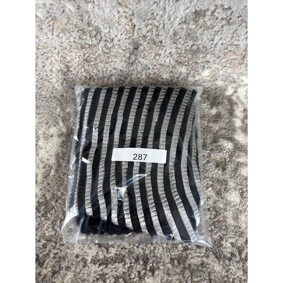 Heaven Sz 8 Beaded Sleeveless Stripes Sheath Knee Length Dress Black Silver Mesh - Picture 11 of 11